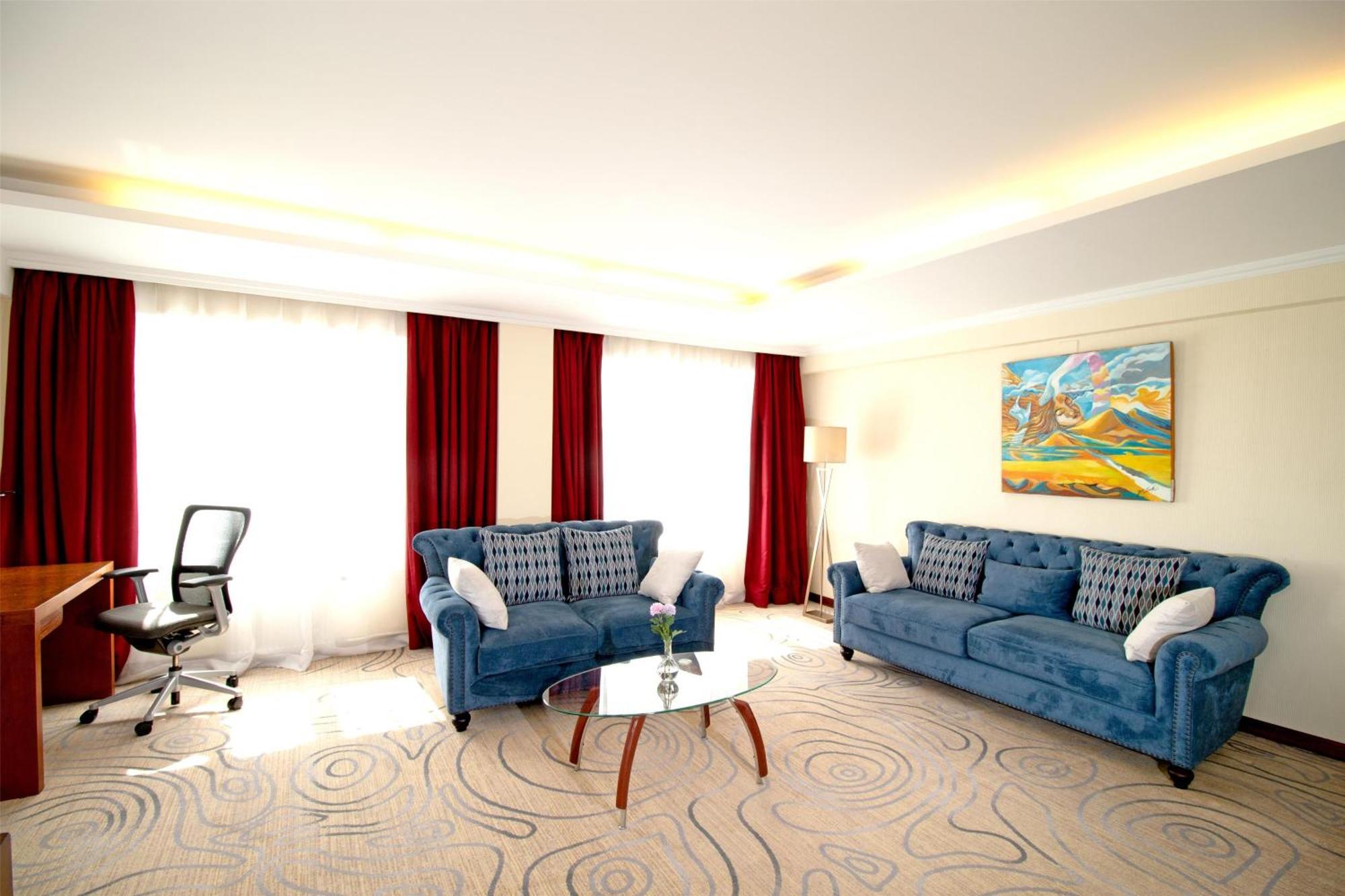 Kempinski Hotel Khan Palace Улан-Батор Экстерьер фото